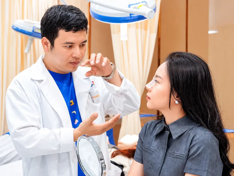 Địa chỉ nâng mũi uy tín cần đảm bảo bác sĩ chuyên môn, quy trình rõ ràng và dịch vụ minh bạch.