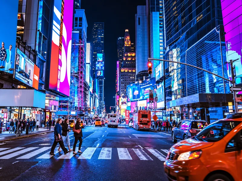 Quảng trường Thời Đại nằm tại Midtown Manhattan, trung tâm New York.