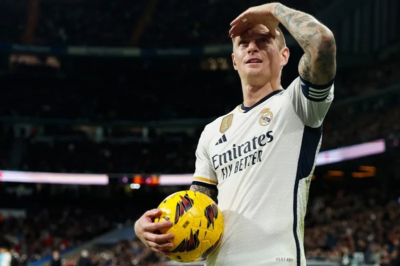 Khoảnh khắc Toni Kroos chính thức treo giày, khép lại sự nghiệp lẫy lừng ở tuổi 34.