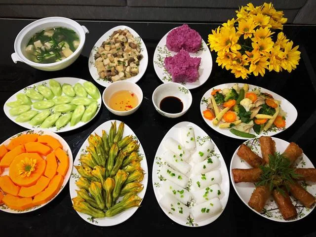 van-khan-gia-tien-mung-1-co-ban-can-biet-a1234