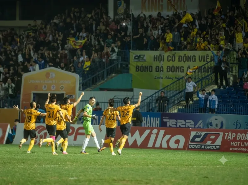 Những trận đấu của Thanh Hóa trở thành nơi gắn kết tình yêu bóng đá và tinh thần quê hương.