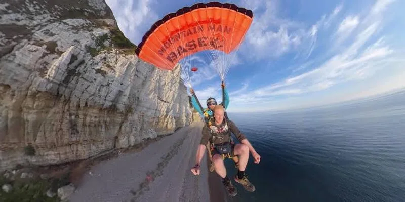 Base jumping