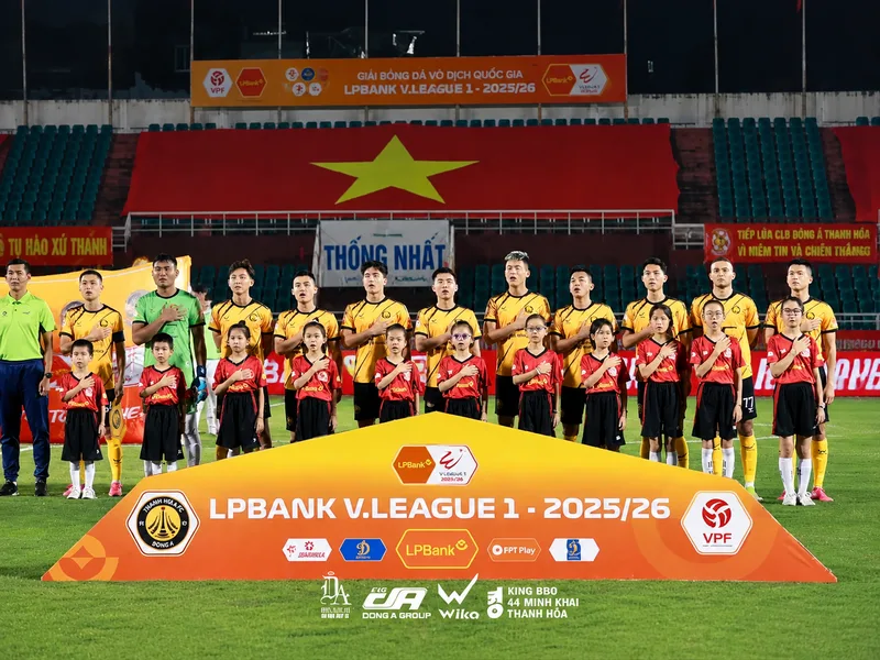 Đông Á Thanh Hóa là đội bóng giàu bản sắc với sân nhà, biệt danh và lịch sử riêng tại bóng đá Việt Nam.